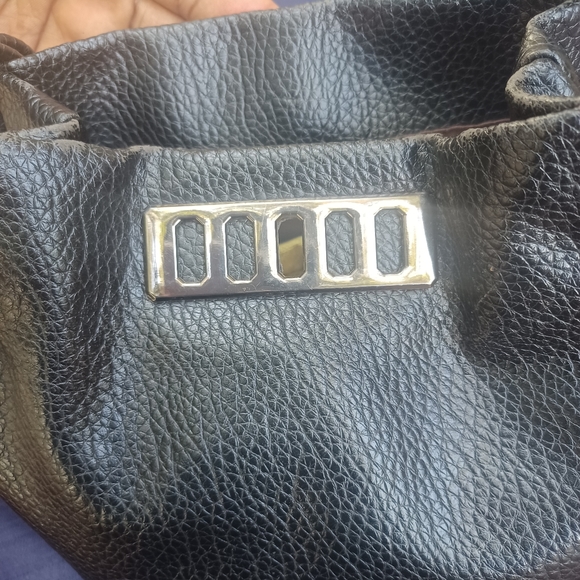 Black purse - Picture 7 of 11